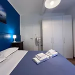 Casa Di Mezzo By Arbaspaa