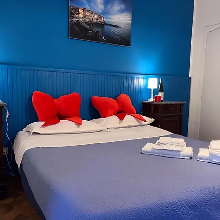 Casa Di Mezzo By Arbaspaa Apartment
