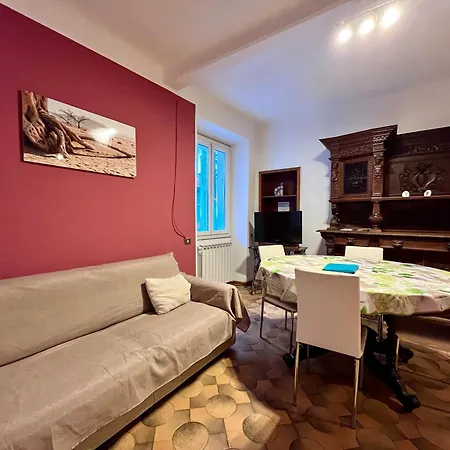 Casa Di Mezzo By Arbaspaa