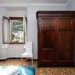 Casa Di Mezzo By Arbaspaa アパート マナローラ