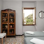Casa Di Mezzo By Arbaspaa アパート マナローラ