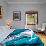 アパート Casa Di Mezzo By Arbaspaa *