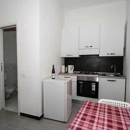 Casa Di Mezzo By Arbaspaa