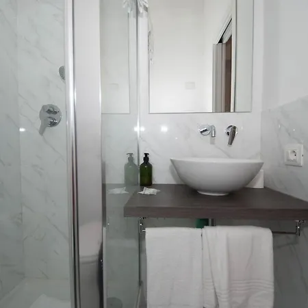 Casa Di Mezzo By Arbaspaa Manarola