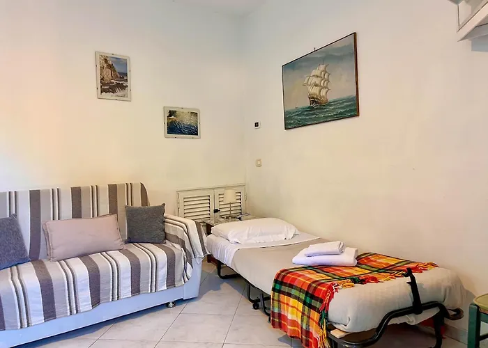 Casa Di Mezzo By Arbaspaa *