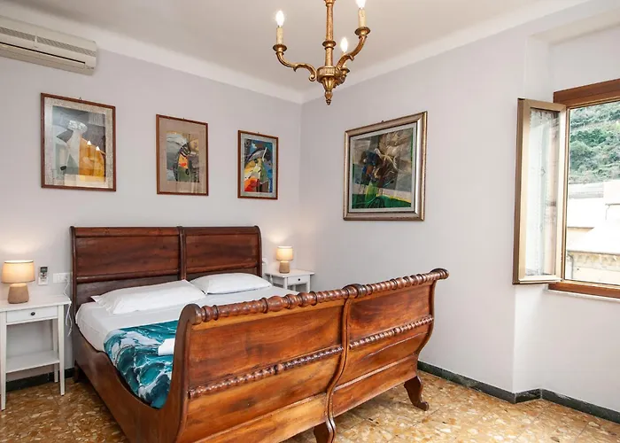 Casa Di Mezzo By Arbaspaa